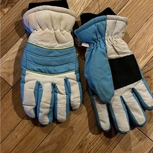 Girls winter gloves